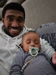 Happy Born Day to Ute'Yasmine RaDena Cox Funderbirk ' s friend "Melisa Fox"