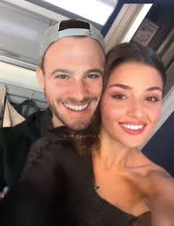 s.id/zIXUaFullmovies Hande Erçel and Kerem Bürsin hospitalized