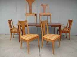 Mid Century Modern Broyhill Brasilia Sculptra Lenoir Chair Company Dining Set 7 Midcentury Modern Dining Chairs Mid Century Modern Dining Room Set Modern Dining Room Set