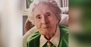 Elizabeth (lily) Murray (nee Whyte)