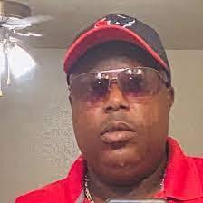 Troy Hanks's Instagram, Twitter & Facebook