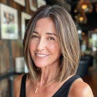 Roberta Davidson's Instagram, Twitter & Facebook