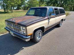1987 Chevrolet Suburban Silverado Square Body For Sale in Hastings, MI