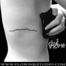 De trainsters van perfect eyelash behandelen tijdens dit dagdeel verschillende, relevante onderwerpen. Table Mountain Die Tafelberg De Tafelberg Flowinkstudio Tattoostudio Nijmegen Tafelberg Tablemountain Zuidafrika K Tattoos Small Tattoos Tattoo Blog