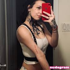 Chloe Roma  Roma Army  RomaArmy  romaarmy_mensrights Vuotaneet  alastonkuvat OnlyFans-kuva 26 - Nudogram v2.1