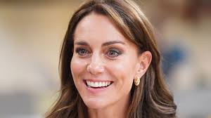 Kate Middleton, 43, just had a makeup transformation and she's never looked  younger