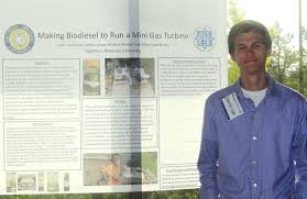 With three photos) SAU engineering students make prize-winning presentation 