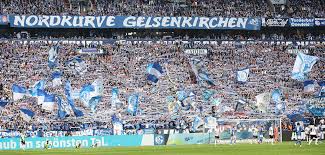 Angst vor Platzsturm – Schalke droht mit Abbruch der Aufstiegs-Party