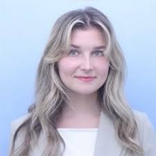 I'm thrilled to share that I'm starting a new position as an Account  Manager at Netflix! I'm so grateful to be supporting this team as we  continue to expand our ad-supported business. |