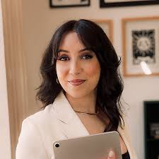 Top 45 Irish Art Influencers in 2025