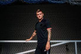 Deutschland behält seine sicherheitspolitische potenz. Nationalmannschaft Neues Auswartstrikot Fur Das Dfb Team
