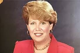 Sandra Love's Instagram, Twitter & Facebook