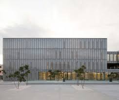 Galeria De Sede De Seguridad Social Para Ciudadanos Franceses En El Extranjero Bvau 6 Minimalist Landscape Architecture Amazing Architecture