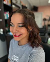 Alyx Rios's Instagram, Twitter & Facebook