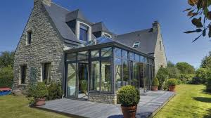 Il existe de nos jours des styles de vérandas allant des plus les principaux inconvénients d'une véranda en acier sont son besoin de traitement anticorrosion et son prix : Les Prix De Construction D Une Veranda 2021 Soumission Renovation