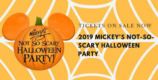Afbeeldingsresultaat voor mickey not so scary halloween 2019