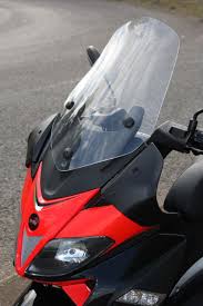 For those who prefer scooters and want to experience a superb riding experience at a great price, i think the aprilia sr max 300 is the best choice for them in the malaysian market. Aprilia Sr Max 300 2011 2012 Review Specs Prices Mcn
