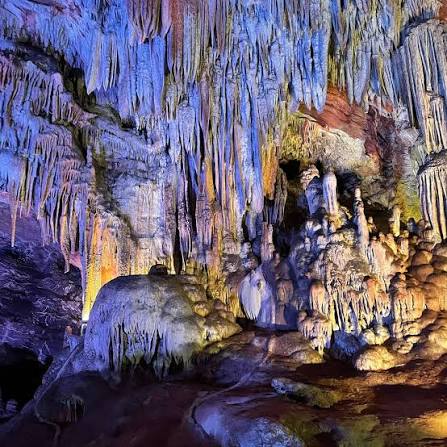 Cavernas