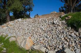 Lake Boga Stone Used For Erosion Control Www Mawsons Com Au Erosion Control Outdoor Decor Lake