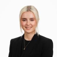 7 "Lara Crowe" profiles