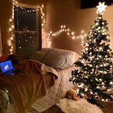 There are almost two months left before christmas but we see that many of you are interested in holiday décor already. Raelyn Robertson Christmas Apartment Christmas Dorm Christmas Bedroom