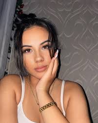 How do you like to have a living doll girlfriend?