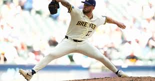 Giants Brewers Baseball
