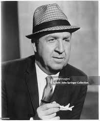 Actor Jesse White News Photo