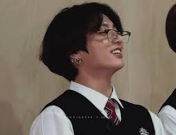 No me llames omega / jeon jungkook :purple_heart: Omega Jungkook Explore Tumblr Posts And Blogs Tumgir