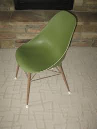 Avocado Green Mid Century Molded Chair Scoop Chair Retro Chair Copper Colored Legs Vintage Eames Era Mod Molded Chair Molded Plastic Chairs Retro Chair