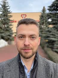 John Semeniuk's Instagram, Twitter & Facebook