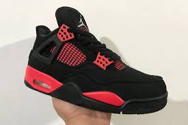 Dressed in a shimmer, bronze eclipse, orange quartz. Air Jordan 4 Sneaker Freaker