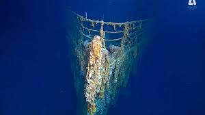 But on april 15, the titanic sank after colliding with an iceberg, tragically taking the lives of more than 1,500 passengers and crew. Titanic Verschwindet Zum Zweiten Mal Wann Ist Das Beruhmte Wrack Nicht Mehr Da Stern De