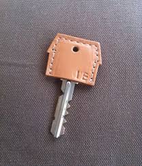 レザーキーカバー home 2 レザー 手作り 小物 キーカバー