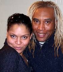 Anita Easterling's Instagram, Twitter & Facebook