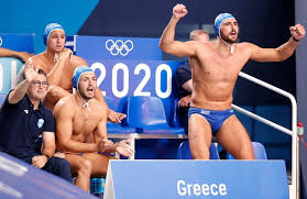 Η εθνική ομάδα πόλο ανδρών κοντράρεται με το μαυροβούνιο για τη δεύτερη αγωνιστική της φάσης των ομίλων του παγκοσμίου πρωταθλήματος που διεξάγεται στην πόλη γκουανζού. Azx3bw3tt1u 0m