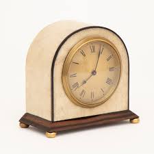 Amara.com has been visited by 10k+ users in the past month Spectacular Art Deco Clocks For Your Home Vinterior