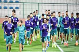 بالصور الأهلي يخوض مرانه الأول على ملعب مكتوم بن راشد بالإمارات