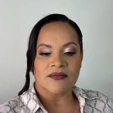 Social MAKEUP ✨✨✨✨✨✨ . . . #samjuarezmua #makeupartist #socialmakeup Cuento  con servicio a domicilio o en punto fijo 📍