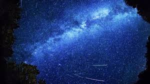 The meteors are called the perseids because the point from which they appear to hail (called the radiant) lies in the constellation perseus. Hujan Meteor Perseid Bisa Dinikmati 12 13 Agustus Di Indonesia