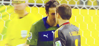 It's really painful when a man envy an animal and hope to be in his place, the single man has a really miserable life. Funny Gifs Iker Casillas Gif Vsgif Com