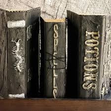 Don't forget the stairs when decorating for christmas. Diy Spell Book Halloween Decoration Craft
