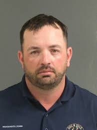 Robert Cessna's Instagram, Twitter & Facebook