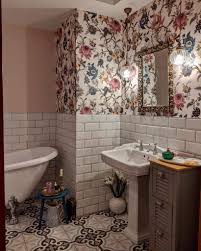 Fabulous range of designer bathroom wallpaper and wallcoverings. The Top 70 Bathroom Wallpaper Ideas Interior Home And Design