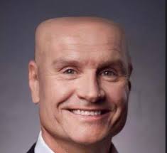 Former f1 driver | 13 x 🏆. Bald David Coulthard Formuladank