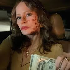 La Jefa Sofía Vergara behind the scenes of Griselda.