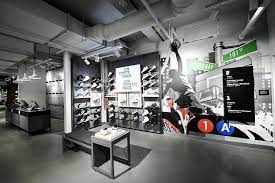 Text us for easy, personal 1:1 services from our nike athletes. Foot Locker Nike Plus Unlock Box Immerses Consumers At Nyc Power Store Vending Times