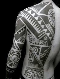 Theo như truyền thuyết địa phương hình xăm maori đến từ thế giới ngầm được gọi là uetonga. Hinh XÄƒm Maori Ä'áº¹p Nháº¥t Máº«u Tattoo Maori Nam Ná»¯