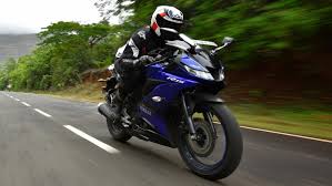 Tons of awesome yamaha yzf r15 v3 wallpapers to . Features Of R15 V3 800x600 Wallpaper Teahub Io