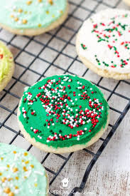 The Best Buttercream Frosting For Sugar Cookies That Hardens Recipe In 2021 Best Buttercream Frosting Sugar Cookie Frosting Recipe Sugar Cookie Frosting